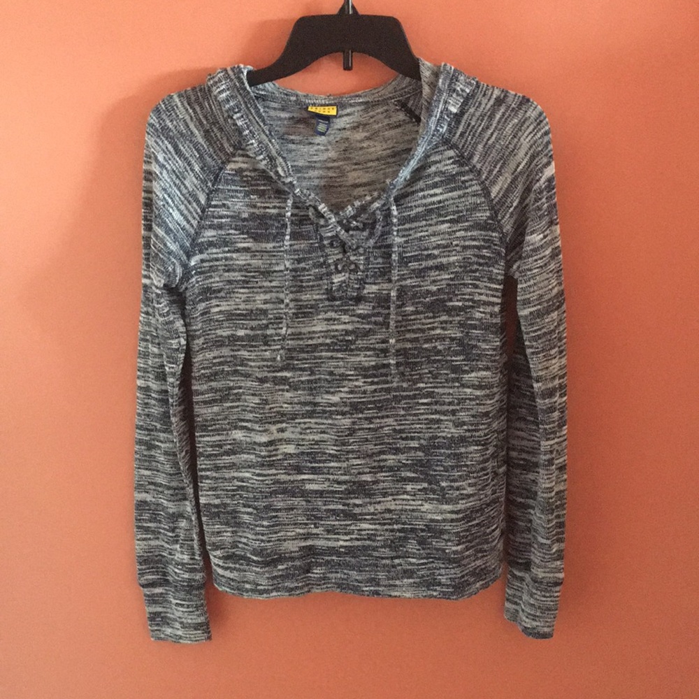 Long Sleeve Sweater with good